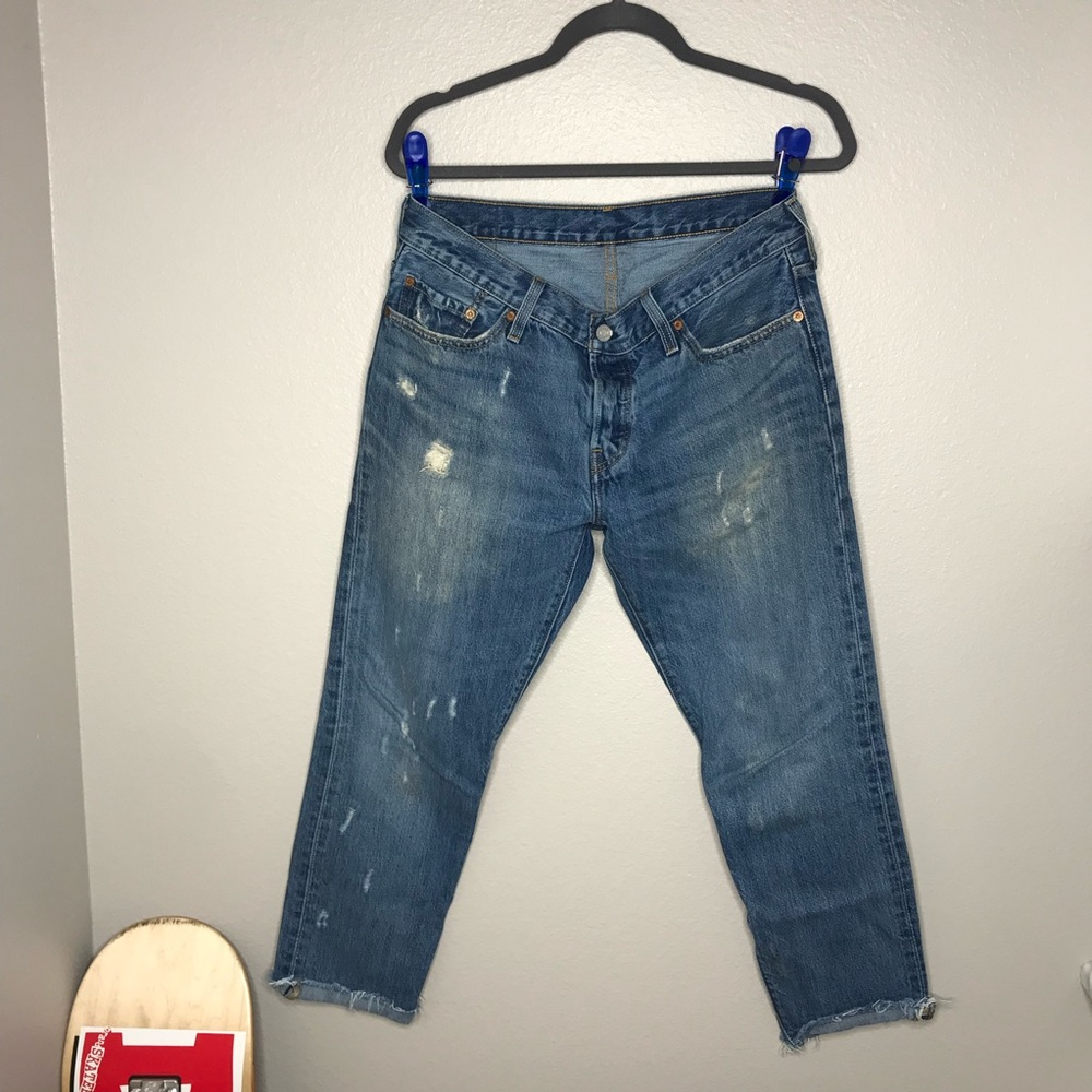 Levi’s Low Rise Boyfriend Jean